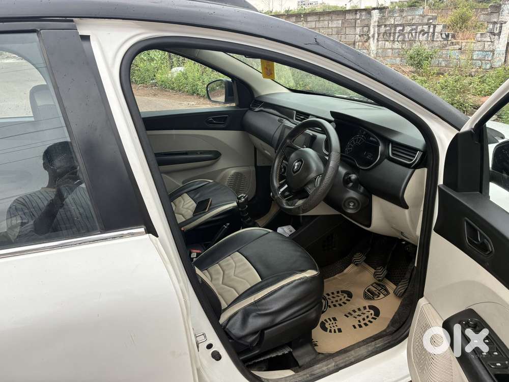 Renault Triber Rxt, 2020, Petrol