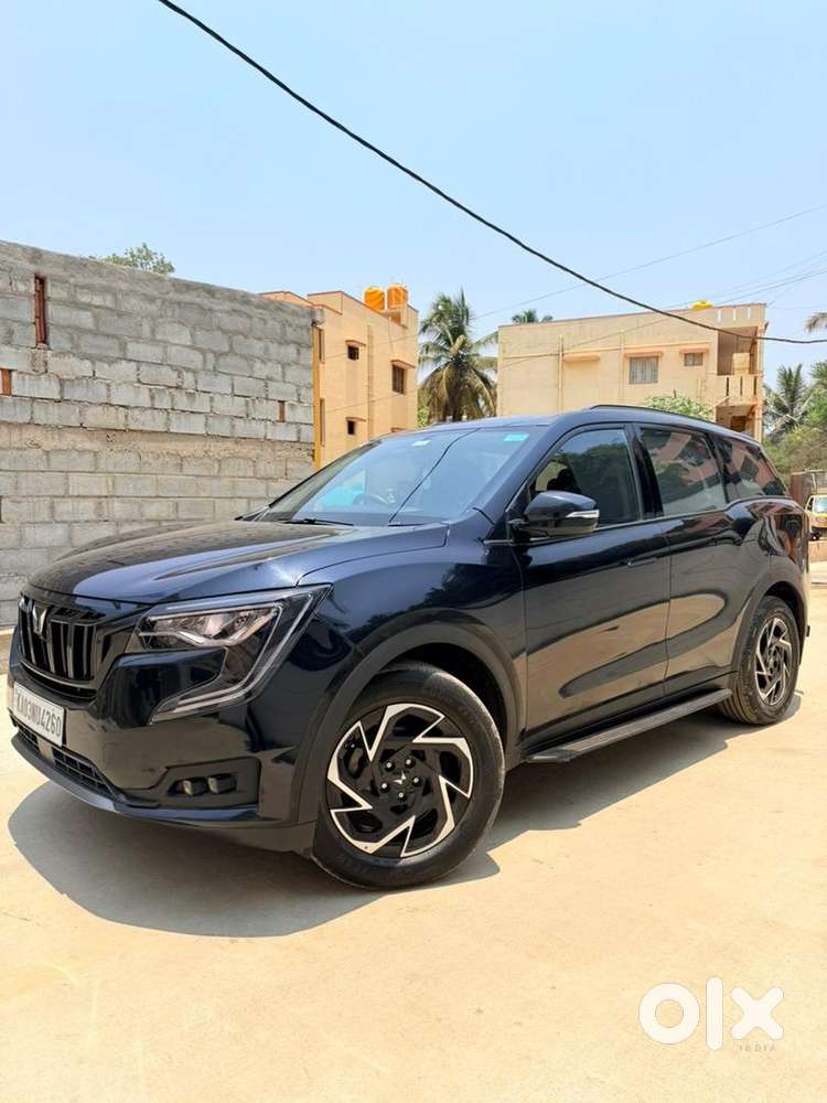 Mahindra Xuv700 Ax5 With 7xo Alloy Wheels And Tyres