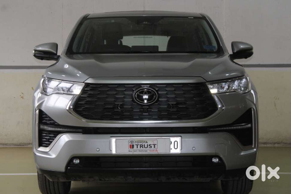 Toyota Innova Hycross 2.0 Zx Hybrid 7 Str, 2024, Petrol