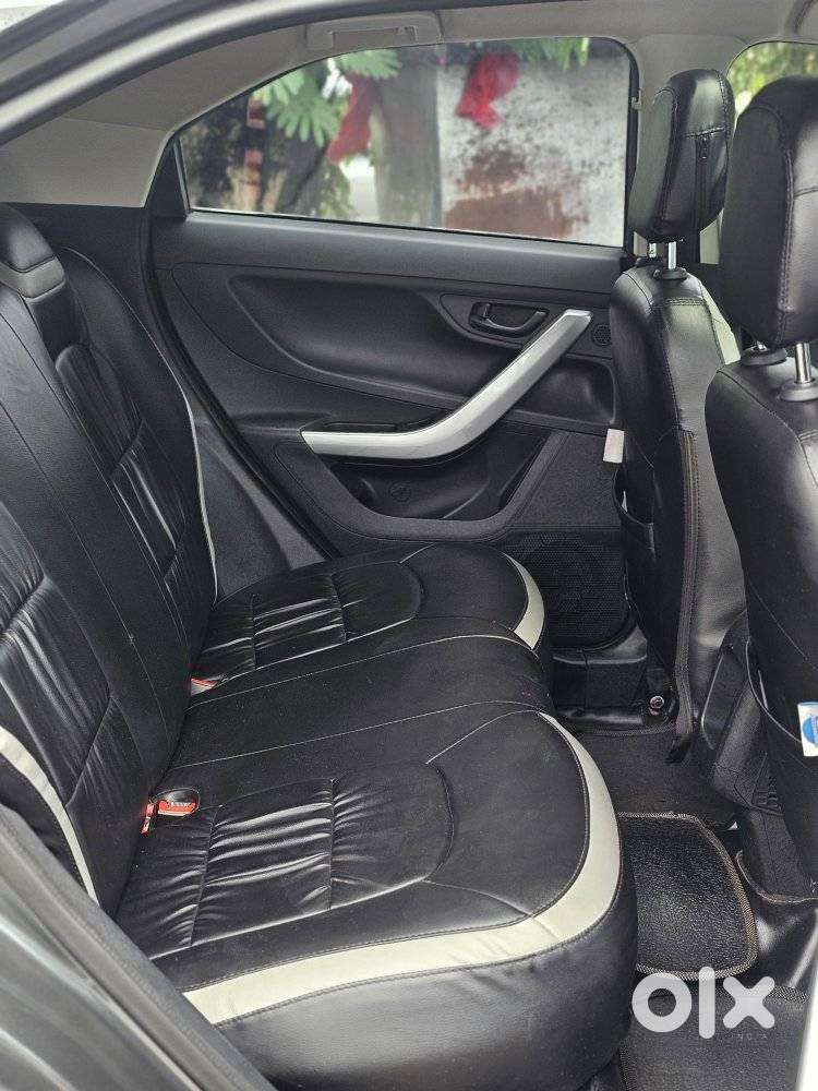 Tata Nexon 1.2 Revotron Xm (s), 2022, Petrol