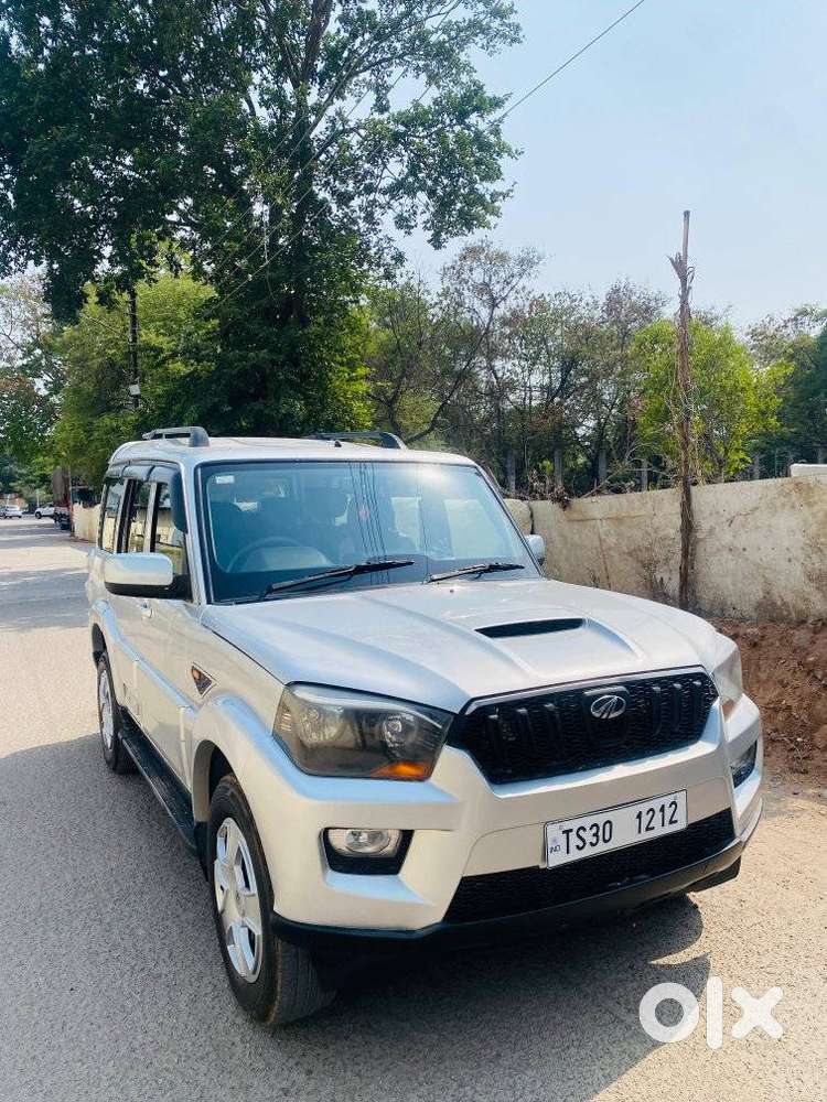 Mahindra Scorpio S6 Plus, 2016, Diesel