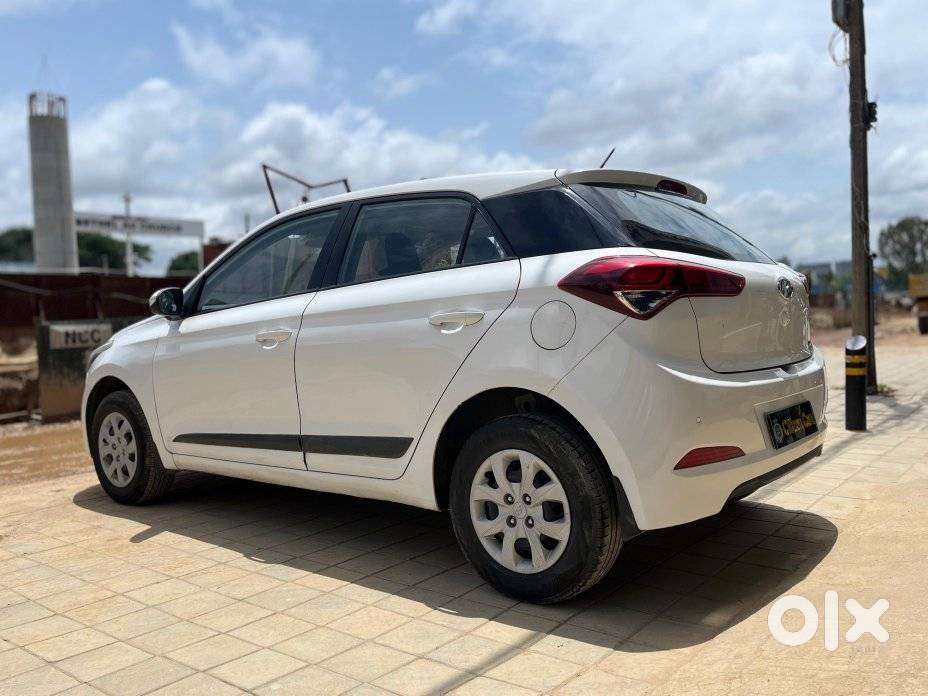 Hyundai I20 2015-2017 Sportz 1.2, 2016, Petrol