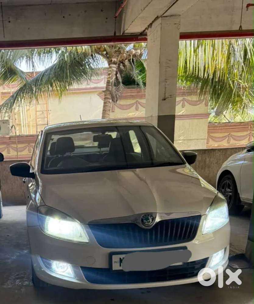 Skoda Rapid 1.6 2012 Petrol Manual