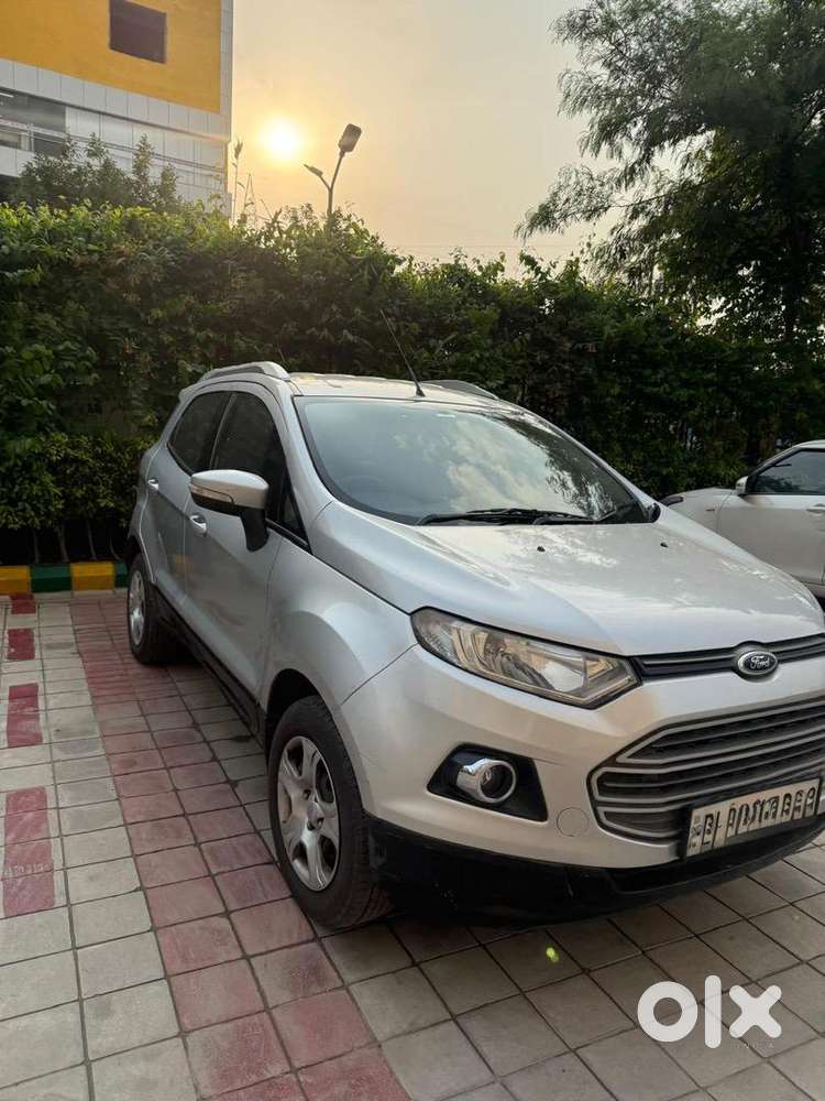 Ford Ecosport Nov 2015 Petrol 80k Km With Company Service Record