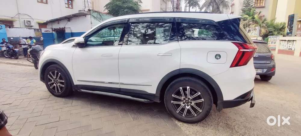 Mahindra Xuv700 2022 Petrol 30000 Km Driven