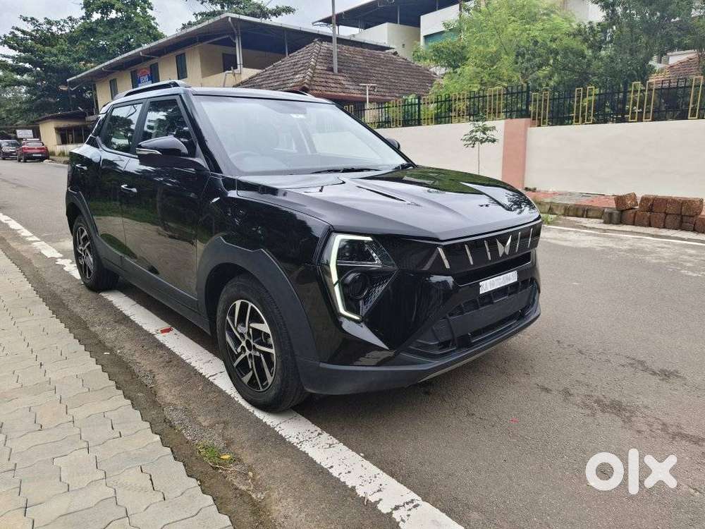 Mahindra Xuv 3xo Ax5 Pm At, 2024, Petrol