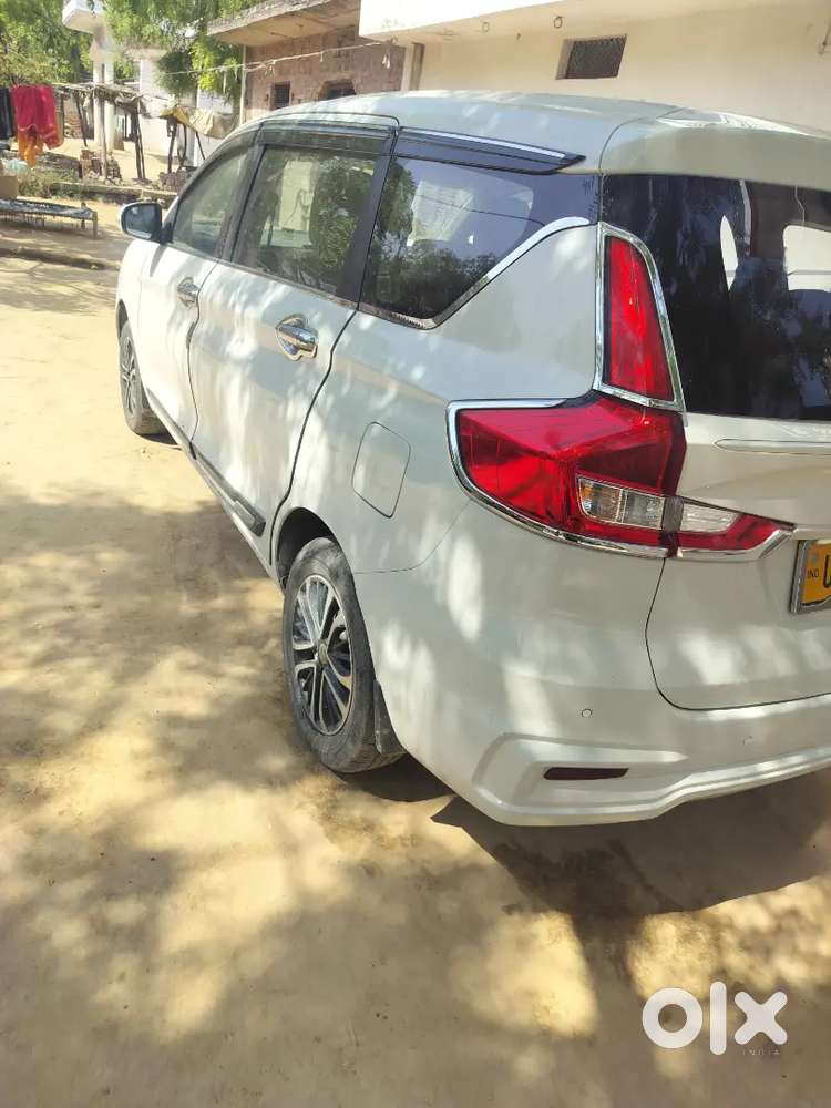 Bahar Jana H Job Ke Liye Isiliye Sell Krna Pad Rha H