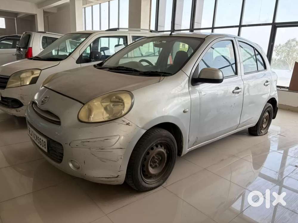 Nissan Micra Cvt Xv, 2011, Petrol