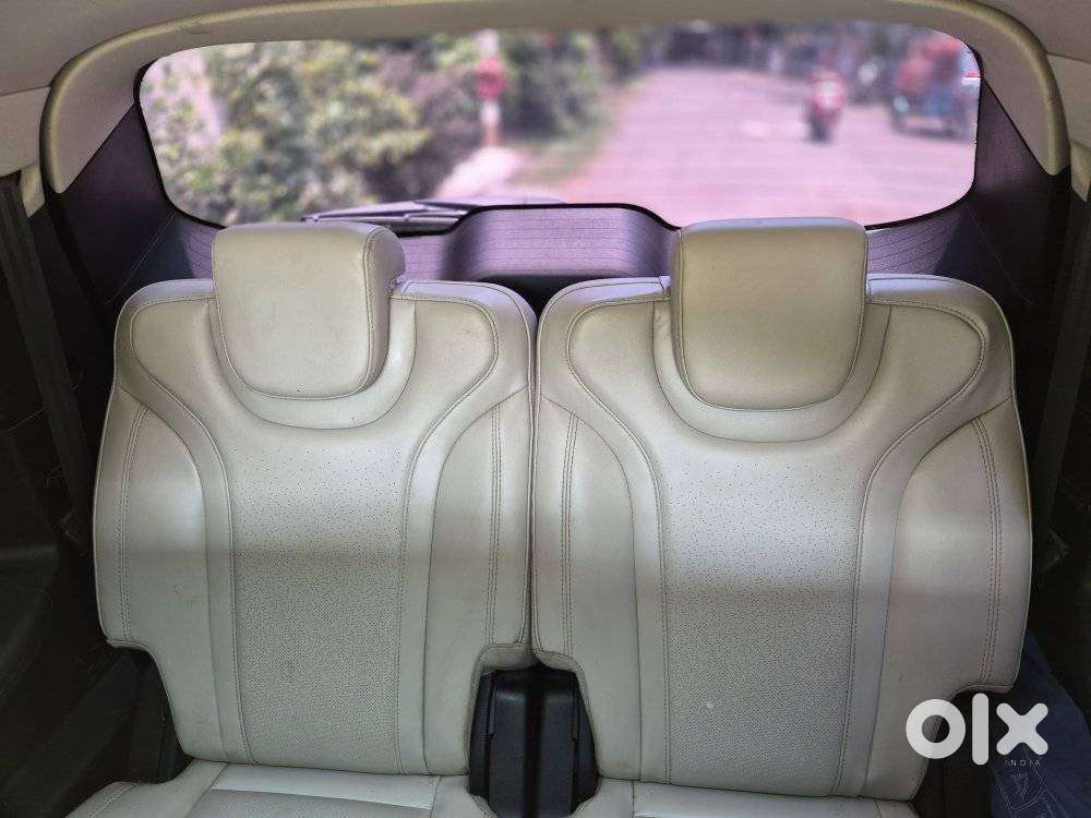 Mahindra Xuv700 2.2 Ax 7 Diesel At Luxury Pack Str, 2023, Diesel