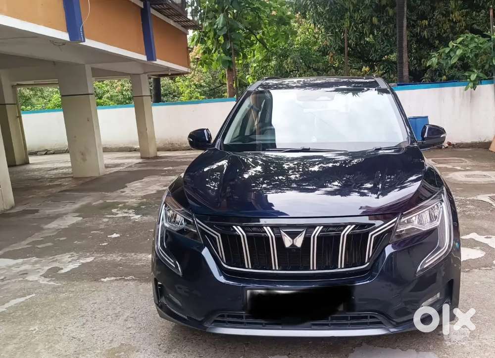 Mahindra Xuv700 Diesel At  October 2024