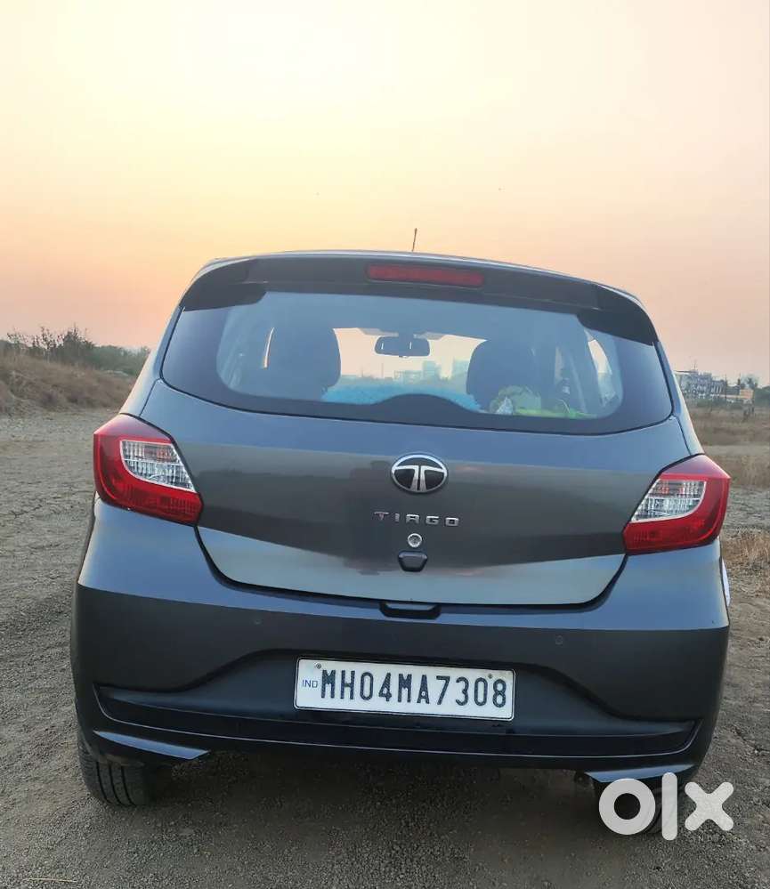 Tata Tiago 2024 Petrol Well Maintained