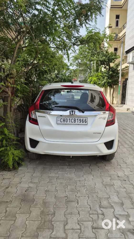 Honda Jazz 2017 Petrol 35000 Km Driven Well Maintained