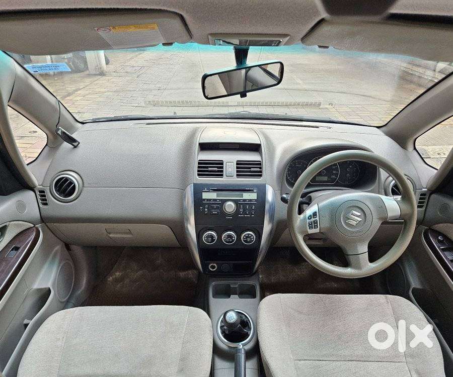 Maruti Suzuki Sx4 Zxi (opt), 2010, Cng & Hybrids