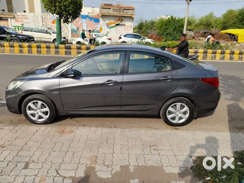 Hyundai Verna Ex 2013