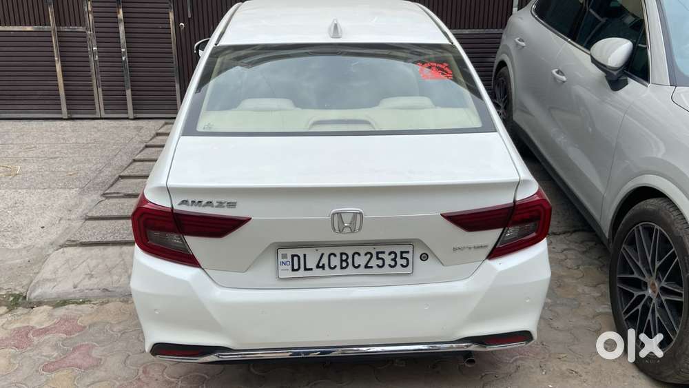 Pure Neat N Clean Car Genuine Car Ha All Orignal Ha Thoda Dent Ha
