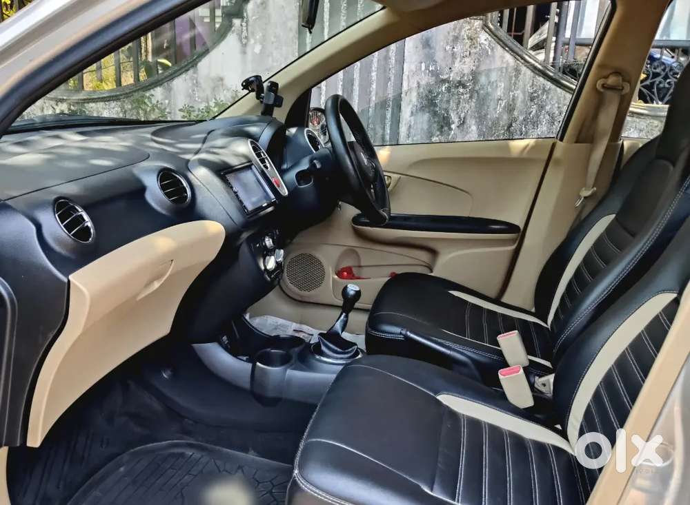 Honda Mobilio 7 Seat 2016 Diesel Well Maintained