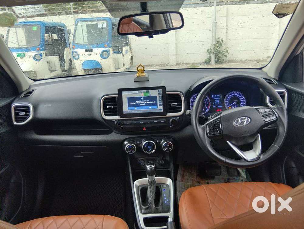 Hyundai Venue 1.0 Sx (o) Turbo Dct, 2019, Petrol