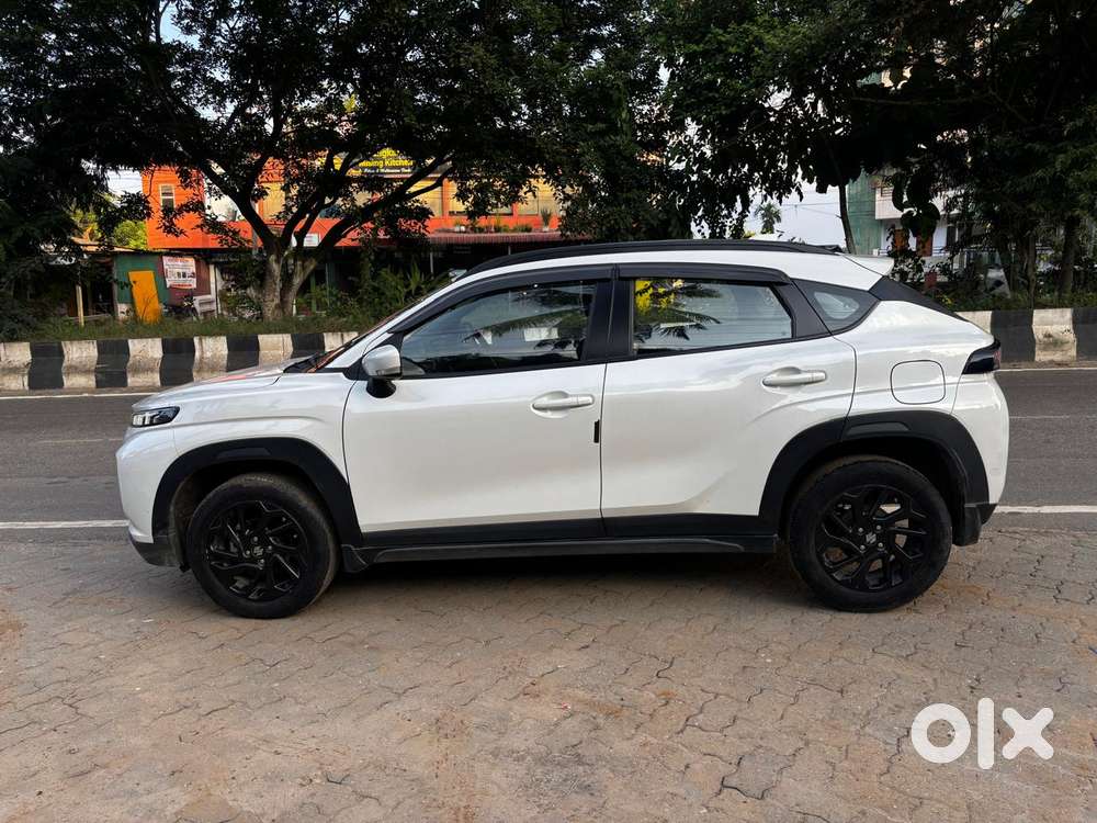 Maruti Suzuki Fronx Delta Plus 1.2 Ags, 2023, Petrol