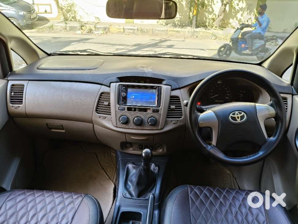 Toyota Innova 2.5 Gx (diesel) 8 Seater, 2015, Diesel