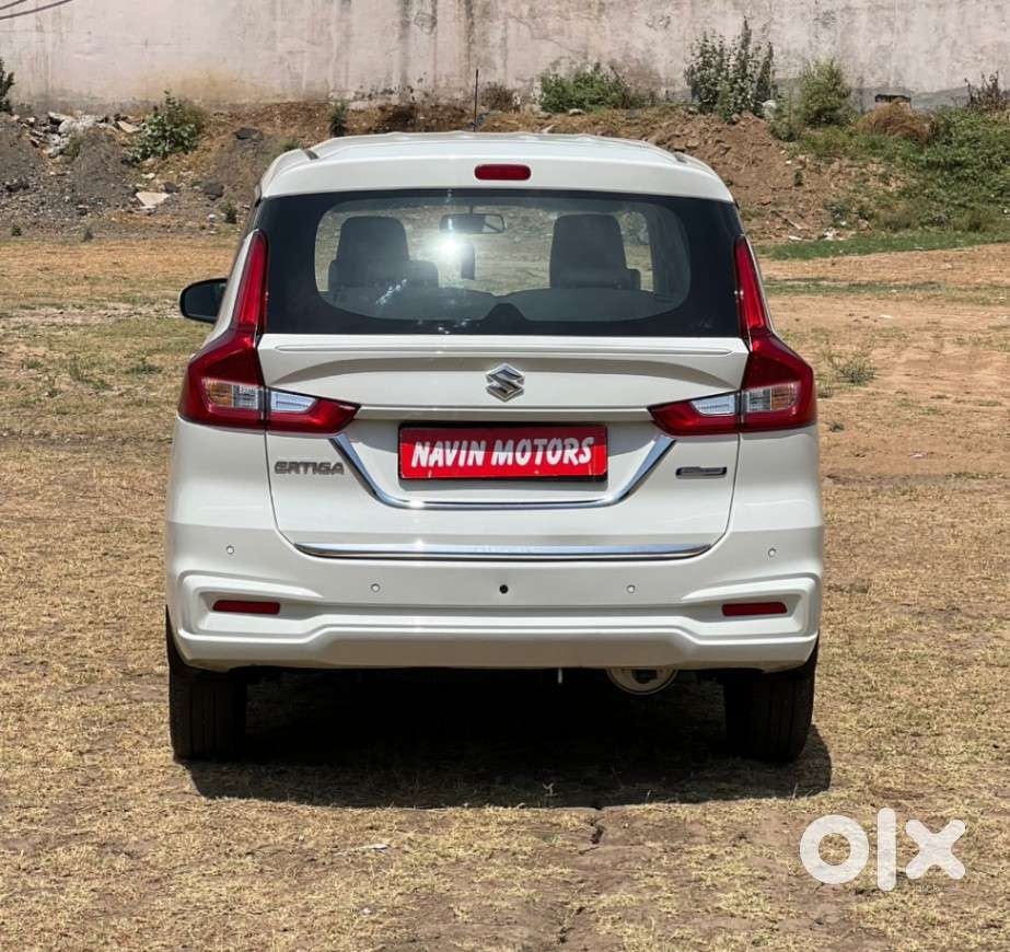 Maruti Suzuki Ertiga Vxi At Petrol, 2024, Petrol