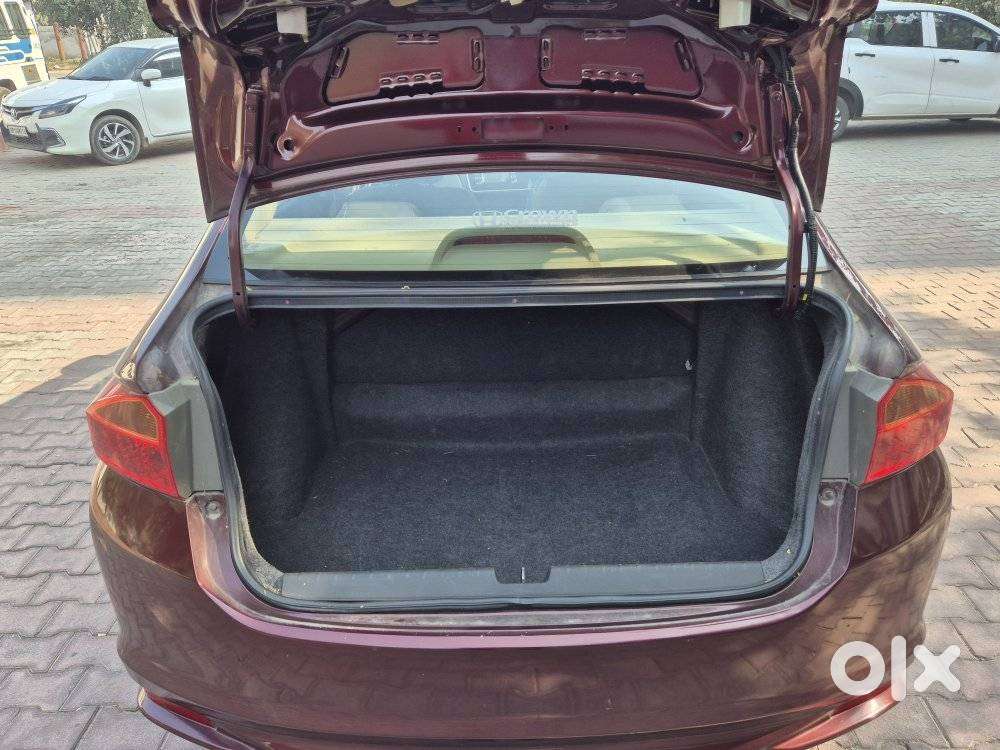 Honda City 2015-2017 I Vtec V, 2016, Petrol