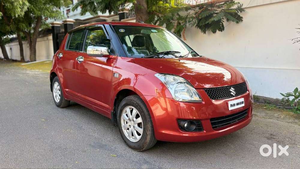 Maruti Suzuki Swift Zxi, 2011, Petrol