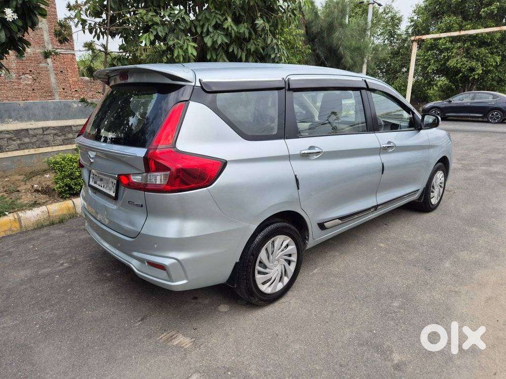 Maruti Suzuki Ertiga 1.5 Vxi, 2024, Petrol