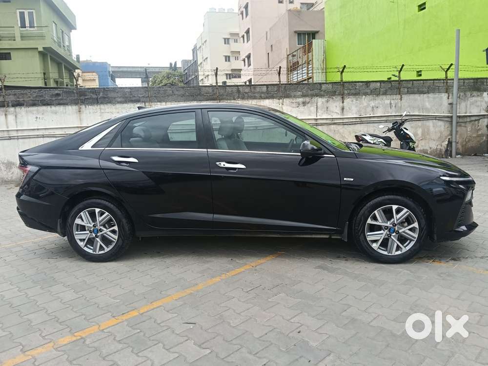 Hyundai Verna 1.5 Sx Ivt, 2024, Petrol