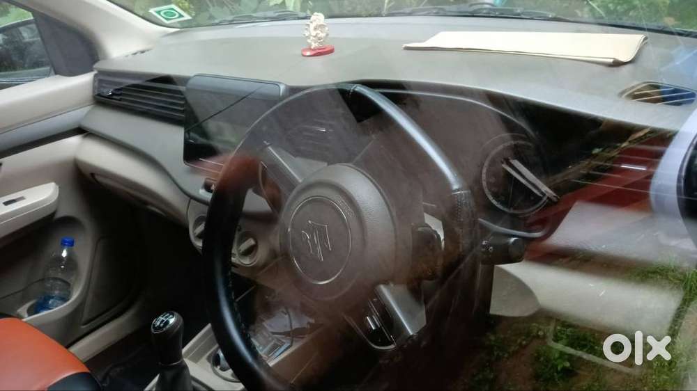 Maruti Suzuki Ertiga Vxi Yellow Board 2024 For Sale