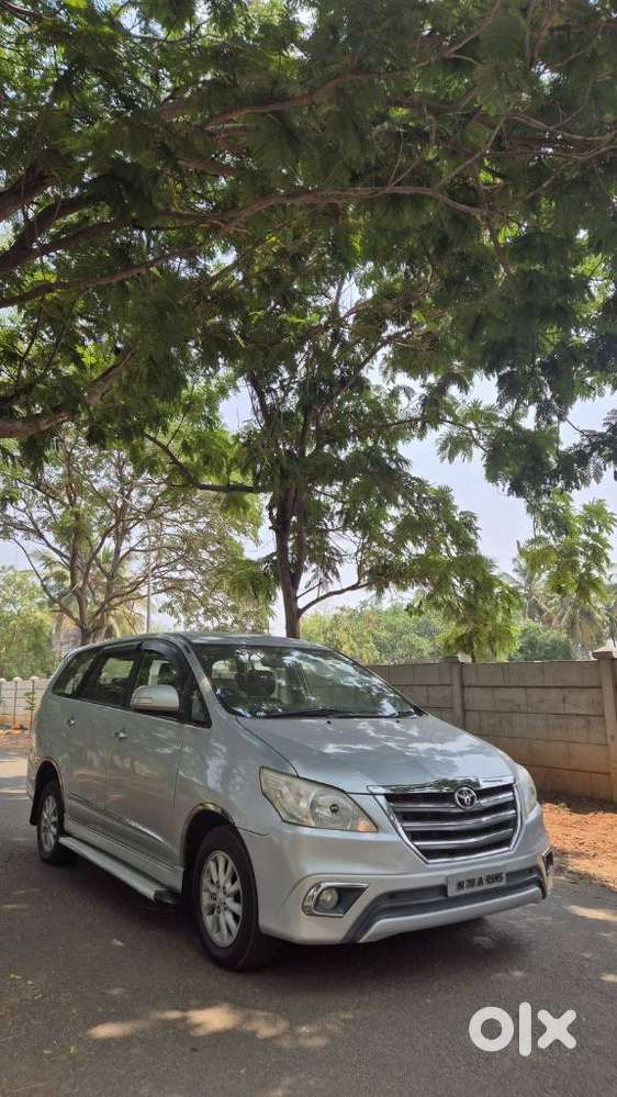 Toyota Innova 2.5 V 8 Str, 2014, Diesel
