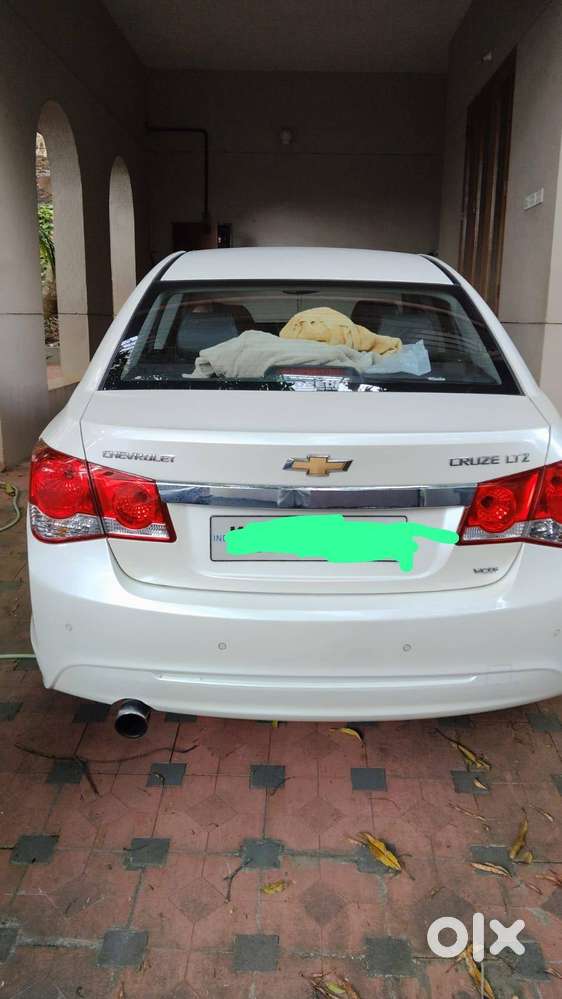 Chevrolet Cruze 2013 Petrol Well Maintained