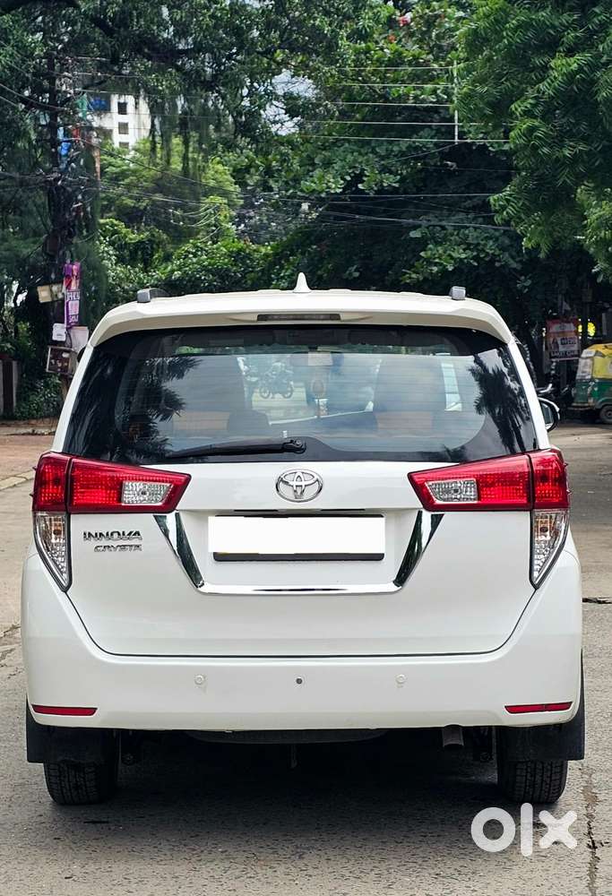 Toyota Innova Crysta 2.4 G Mt, 2017, Diesel