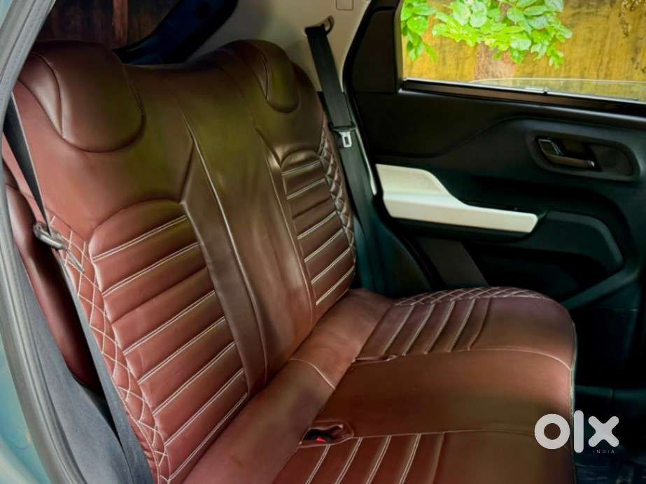 Tata Punch Accomplished Dazzle Sunroof Cng, 2024, Petrol
