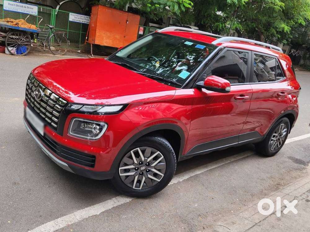 Hyundai Venue 1.0 S (o) Turbo Dct, 2024, Petrol