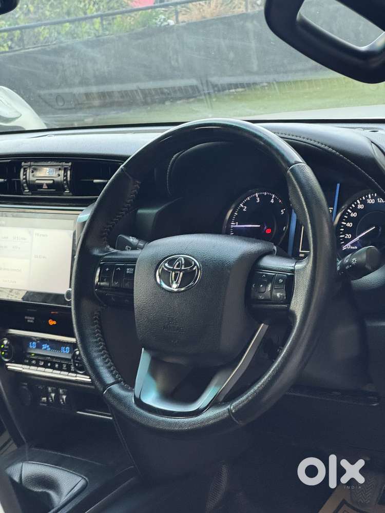 Toyota Fortuner 3.0 4x2 Mt, 2023, Diesel