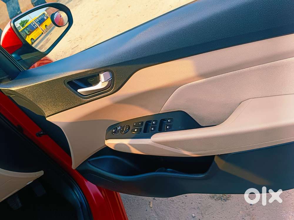 Hyundai Verna 1.5 Sx Ivt, 2019, Petrol