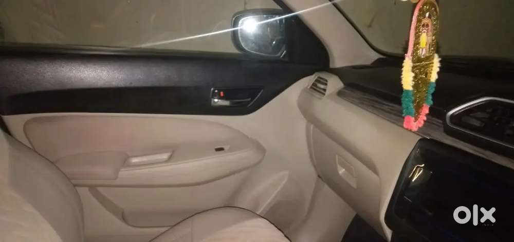 Maruti Suzuki Dzire 2021 Petrol 82000 Km Driven