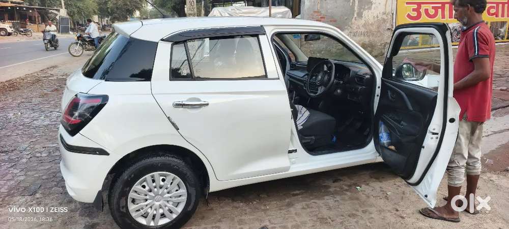 Maruti Suzuki Swift Dlx 2026