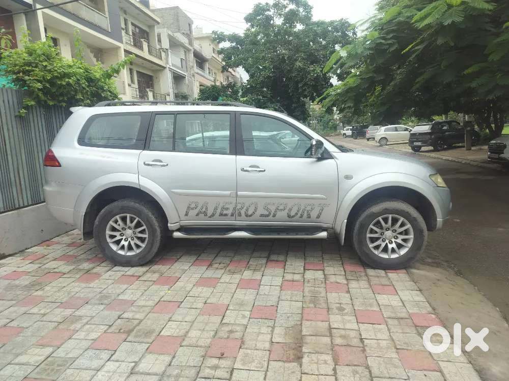 Mitsubishi Pajero Sport 4x4 2014