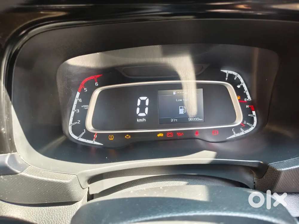 Kia Sonet 2023 Diesel Well Maintained