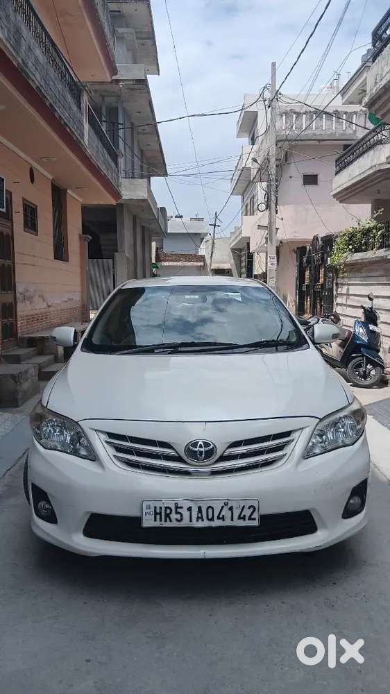 Corolla Altis 2011 Registered 2012 Model Top Model Push Button Start