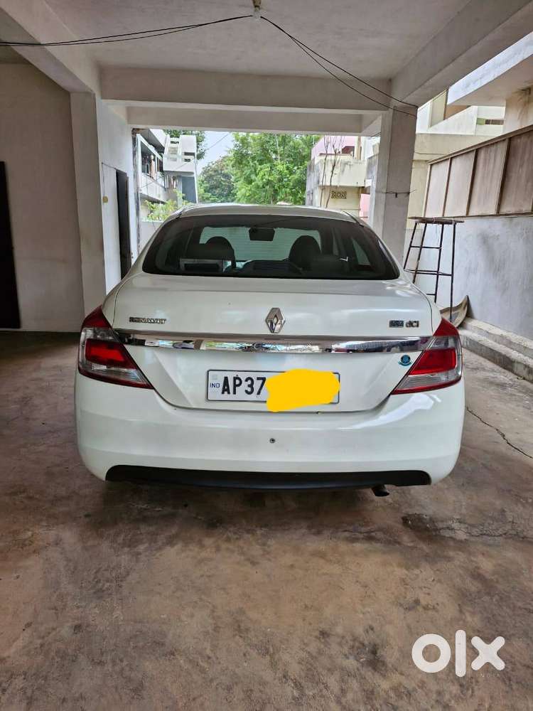 Renualt Scala 2015 Top End Well Maintained Car