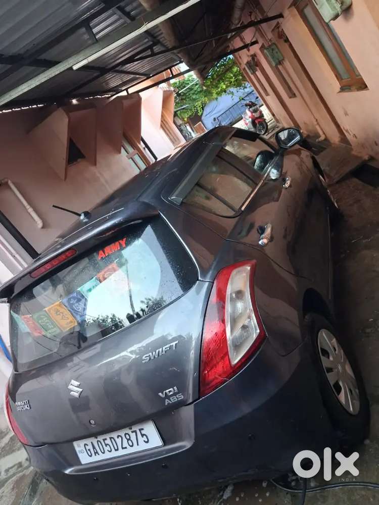 Maruti Suzuki Swift 2015 Diesel Well Maintained