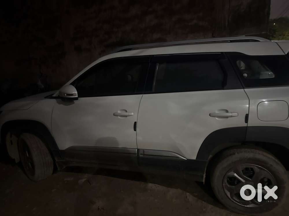 Maruti Suzuki Brezza Lxi 2025