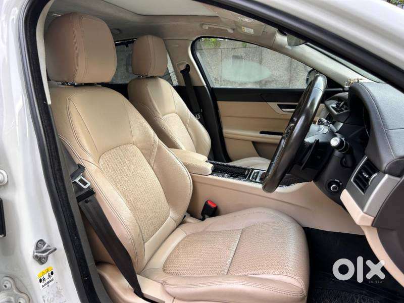 Jaguar Xf 2.0 Petrol Prestige, 2021, Petrol