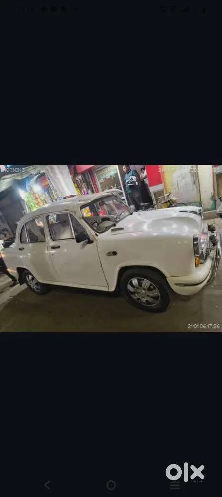 Ambassador Ambassador 2014 Petrol All India Noc Available