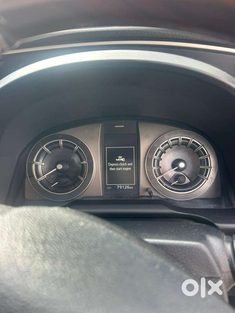 Kia Carnival Limousine Plus 7 Str, 2022, Diesel