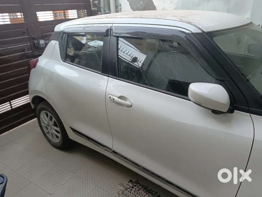 Maruti Suzuki Swift 2023 Petrol 10000 Km Driven