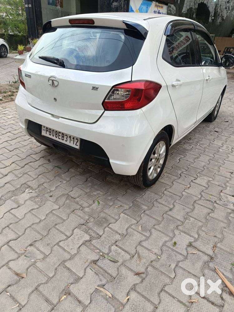 Tata Tiago 1.05 Revotorq Xz, 2018, Petrol