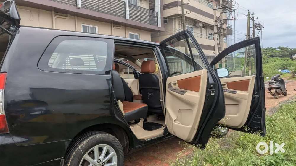Toyota Innova 2006 Diesel Well Maintained
